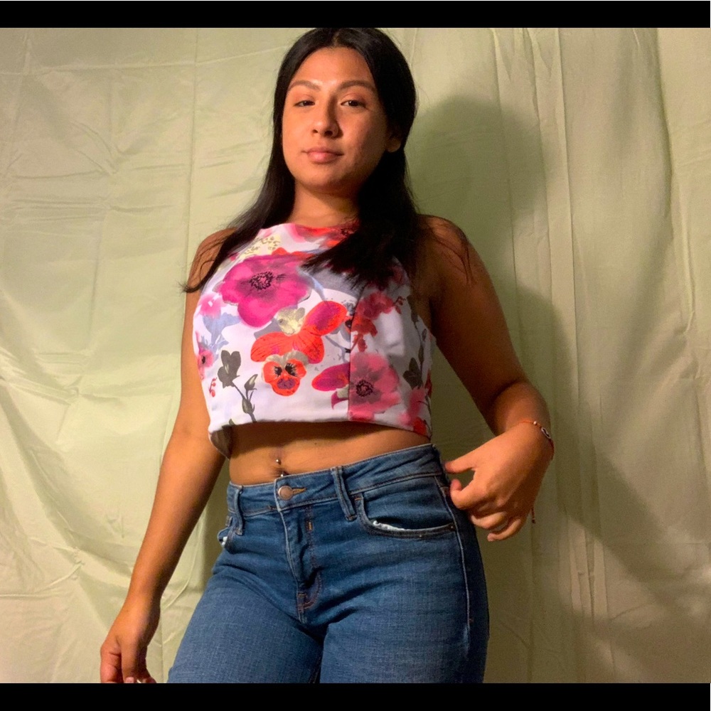 Flower Bomb Top 🌸